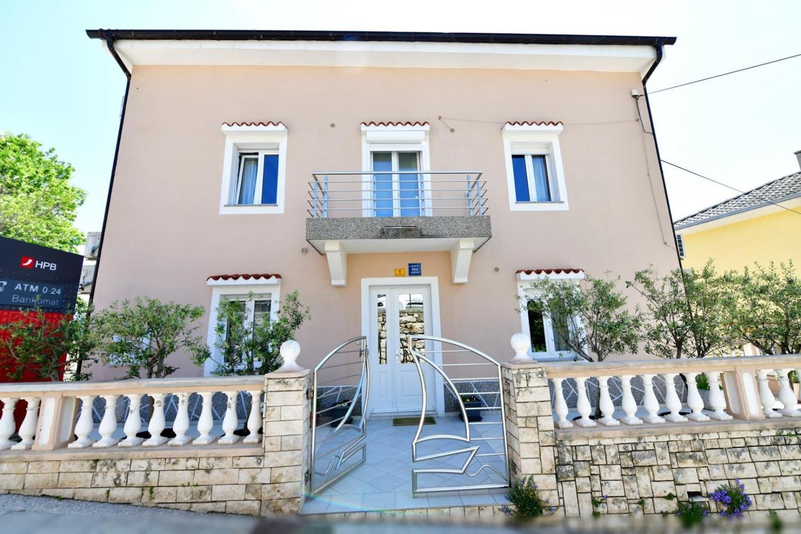 Apartments Barbalic Beach Башка Екстер'єр фото